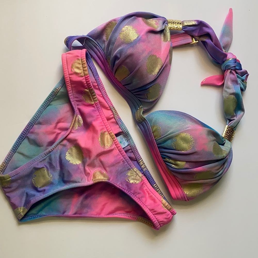 Swim suit